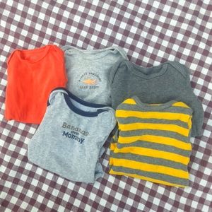 🍀3/15 Boy's Baby Carter's Onies 0-3 months 🍌🐟